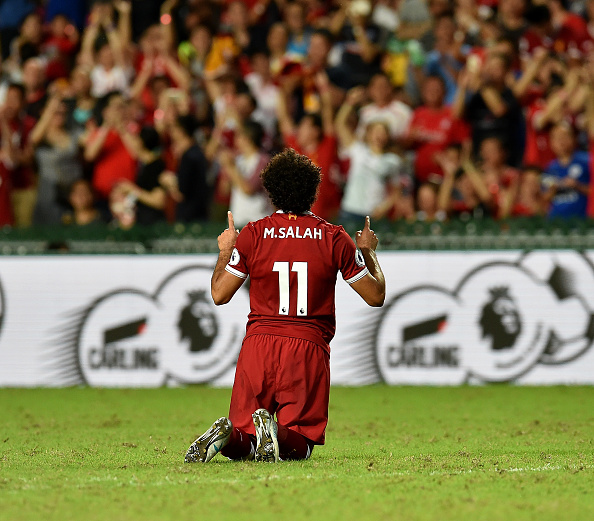 Ảnh bài viết Coutinho, Salah thay nhau ghi bàn, Liverpool đả bại Bầy cáo Leicester