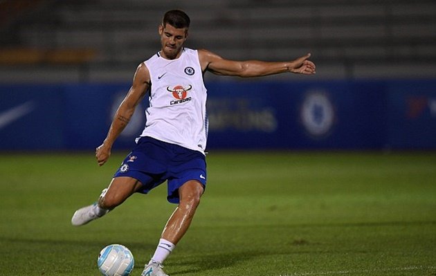 18h35 ngày 25/07, Chelsea vs Bayern Munich: Tâm điểm Morata