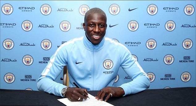 Ảnh bài viết Benjamin Mendy ở đâu trong Top 10 bản HĐ đắt giá nhất lịch sử Man City?