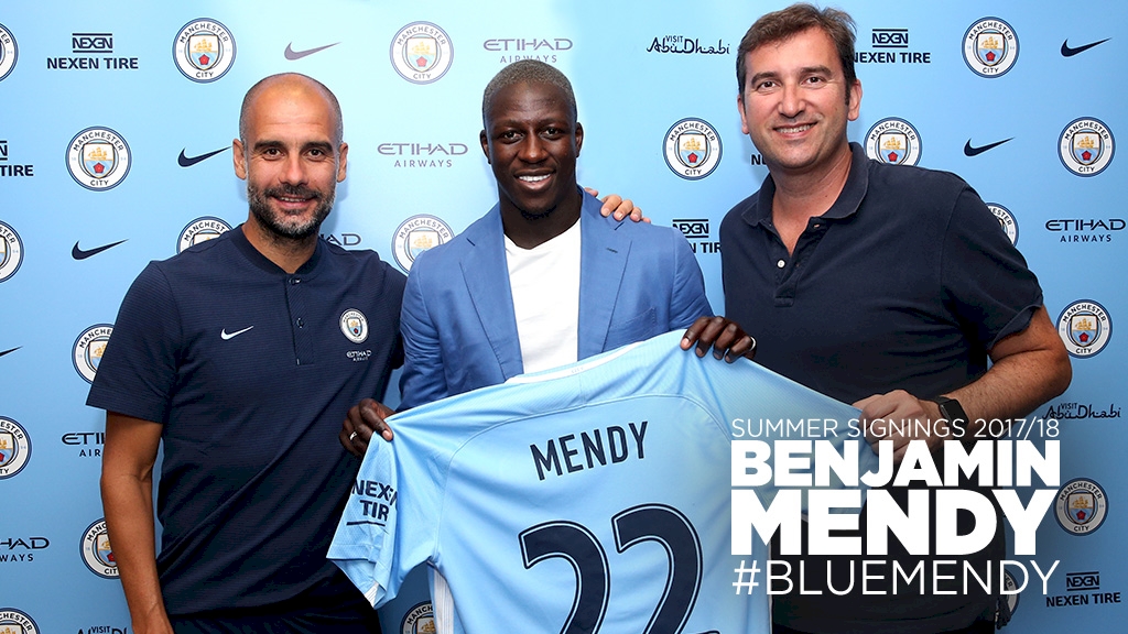 Ảnh bài viết CHÍNH THỨC: Man City nổ 'bom tấn' Benjamin Mendy, đắt kỷ lục thế giới
