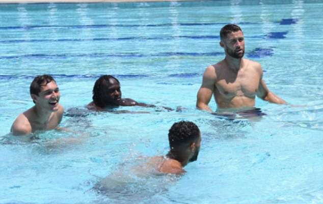 Ảnh bài viết Dàn sao Chelsea xả trại sau màn hủy diệt Arsenal