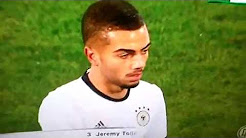 Jeremy Toljan, người sẽ thay thế Walker tại Tottenham?