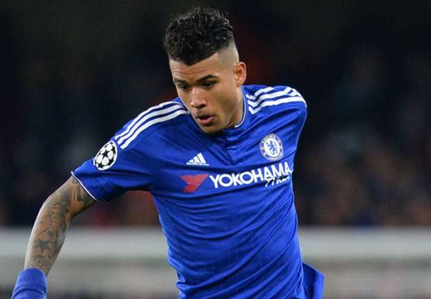 Làm Chelsea xấu hổ, sao trẻ bị trừng phạt thích đáng