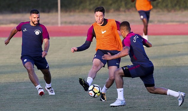 Ảnh bài viết Nasri lao vào tập luyện hòng được Pep để mắt