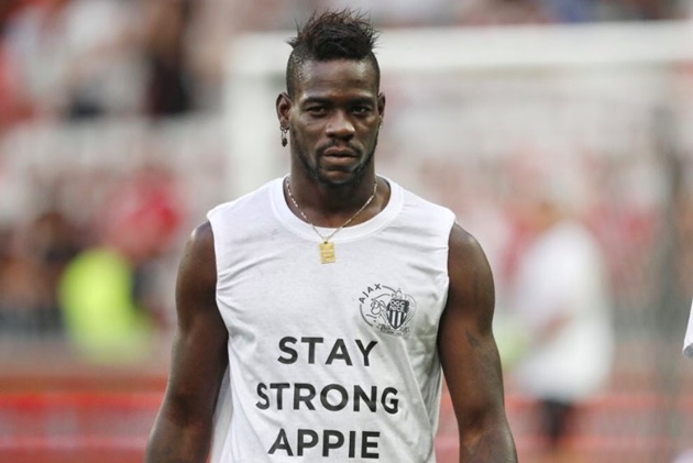 "Super Mario" và nhiều sao trẻ tri ân Nouri