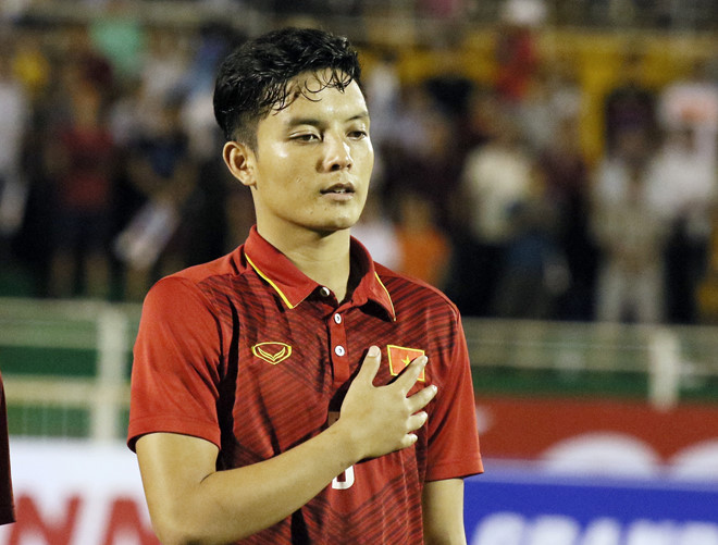 Ảnh bài viết Trung vệ U22 Việt Nam bị bầu Đức đuổi đã trưởng thành