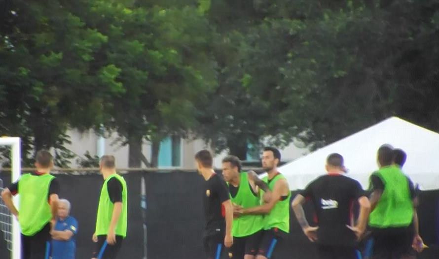 SỐC! Neymar đánh thẳng mặt tân binh Semedo