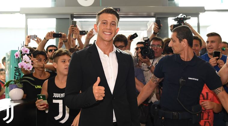 Ảnh bài viết Bernardeschi: Rồi một ngày, tôi sẽ mang áo số 10