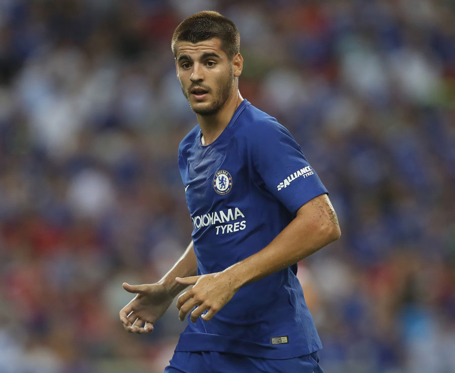 Morata là người Tây Ban Nha thứ mấy gia nhập Chelsea?