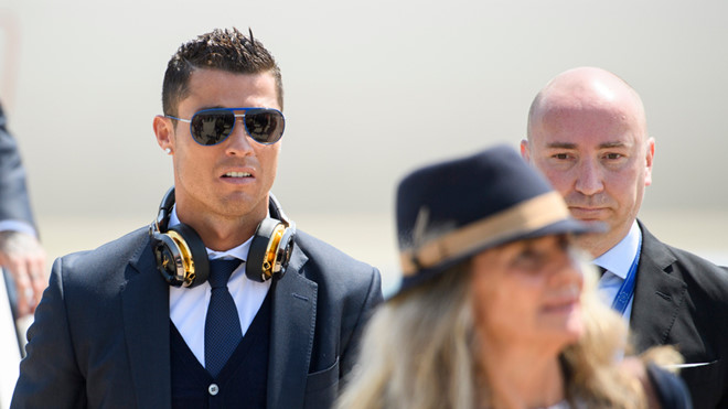 Ronaldo có nguy cơ đi tù 15 năm, nộp phạt 75 triệu euro