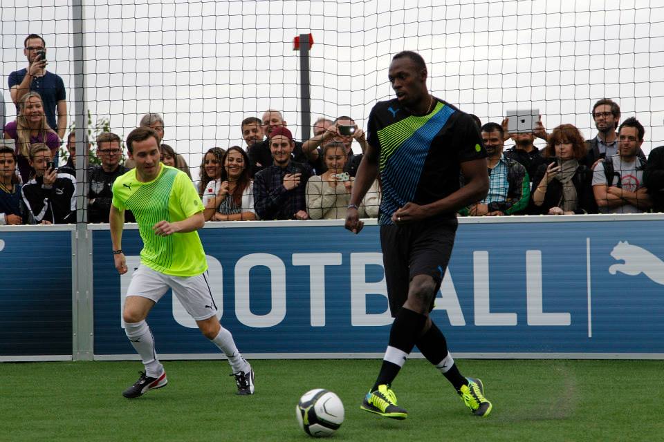 Tia chớp Usain Bolt "cập bến" Dortmund