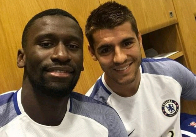 Ảnh bài viết Morata "như hình với bóng" cùng Rudiger tại Chelsea