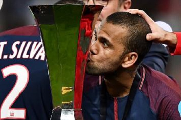 Ảnh bài viết Dani Alves tiết lộ lý do rời Juventus