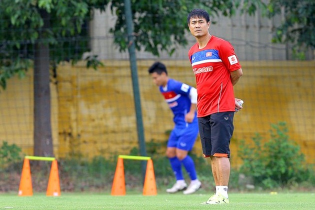 Ảnh bài viết Hữu Thắng đau đầu tìm “kép phụ” cho Công Phượng, Xuân Trường