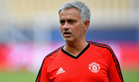 Mourinho trước đại chiến: "Khi tôi đến, Real còn không vào nổi tứ kết"