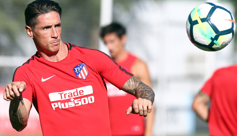 Ảnh bài viết Griezmann, Torres già đi trông thấy trong buổi tập cùng Atletico Madrid