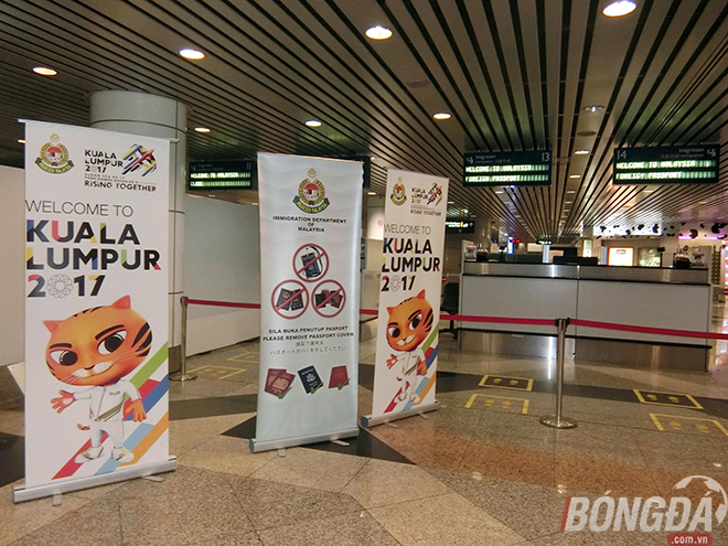  Không khí SEA Games 29: Nóng từ ngay sân bay