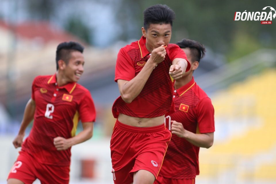 Văn Hậu rực sáng, U22 Việt Nam tái lập chiến thắng 4 sao trước U22 Đông Timor