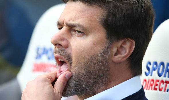 Sắp có tân binh đầu tiên, CĐV Tottenham 'than ngắn thở dài'