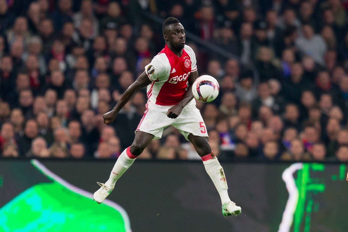 Ảnh bài viết Ajax tuyệt vọng, hàng hot Nam Mỹ cập bến Ngoại hạng Anh