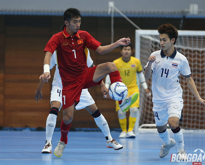 CĐV tại Malaysia nói gì về HLV Miguel Rodrigo