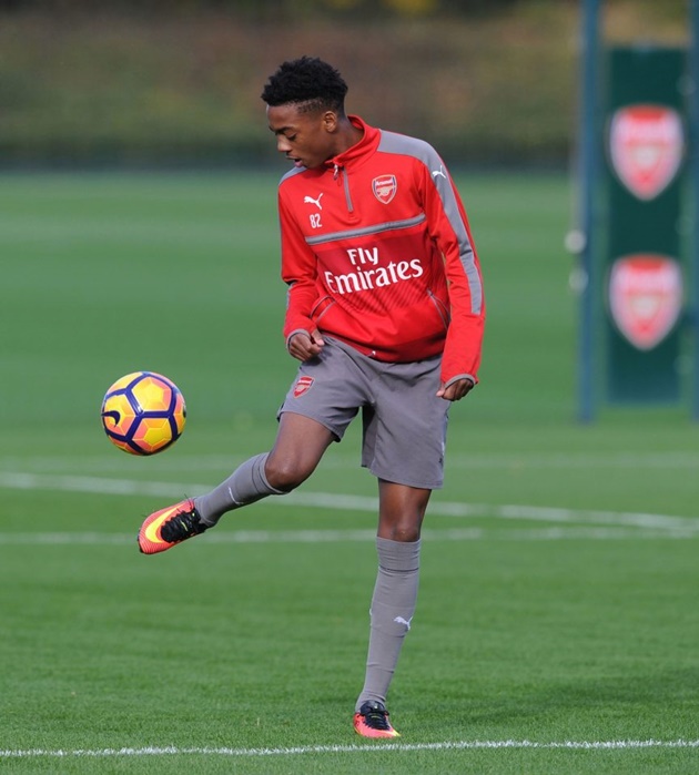 Góc tuyển trạch: 4 sao trẻ "thế hệ mới" Arsenal 