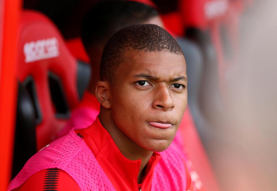 Ảnh bài viết SỐC: Mbappe nổi loạn, bị Monaco cô lập