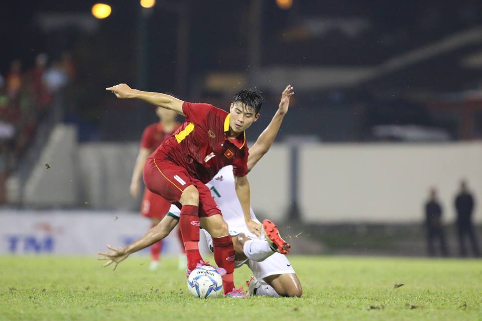 Ảnh bài viết NHM phẫn nộ khi U22 Việt Nam liên tục bị 'chém'