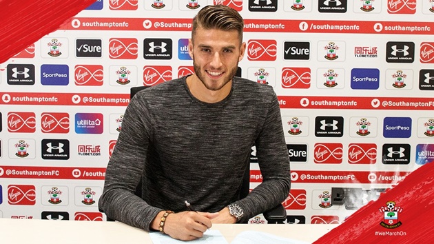 "Van Dijk 2.0" cập bến Southampton