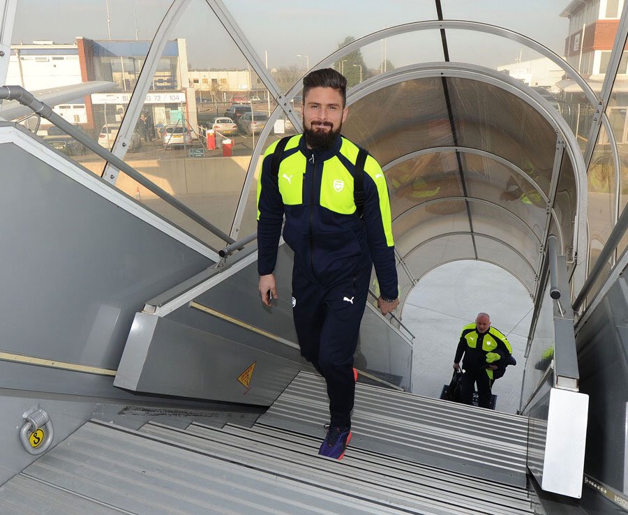 Arsenal và hành trình ở vòng bảng Europa League: Lành ít, dữ nhiều