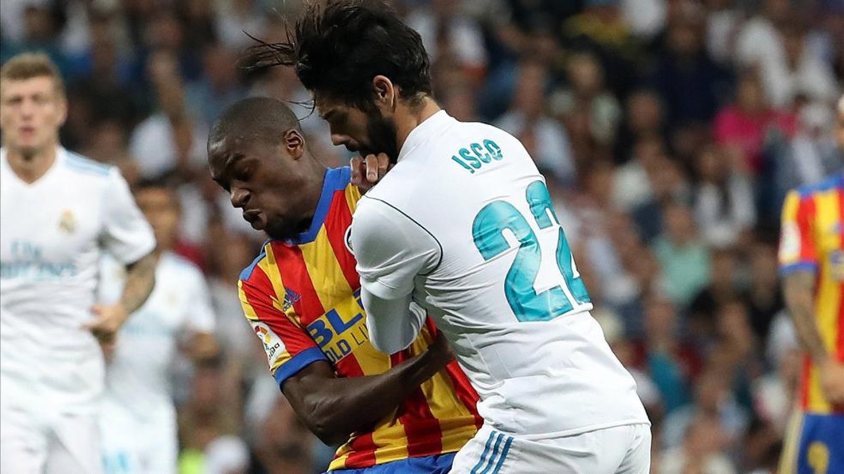Sau vòng 2 La Liga: 'Khúc cua' không đúng thời điểm của Real Madrid
