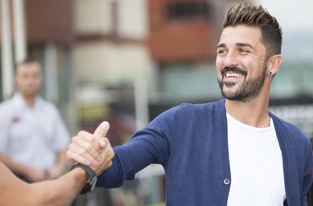 Ảnh bài viết David Villa tươi "như hoa" trong ngày trở lại tuyển Tây Ban Nha