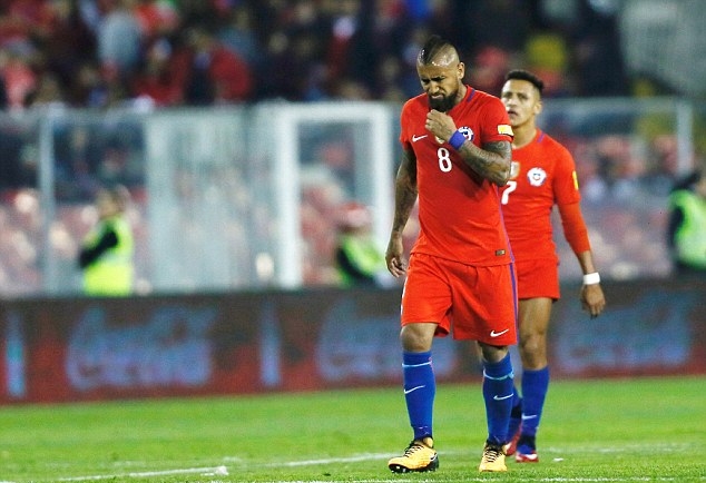 Chile 0-3 Paraguay: Tội đồ Arturo Vidal