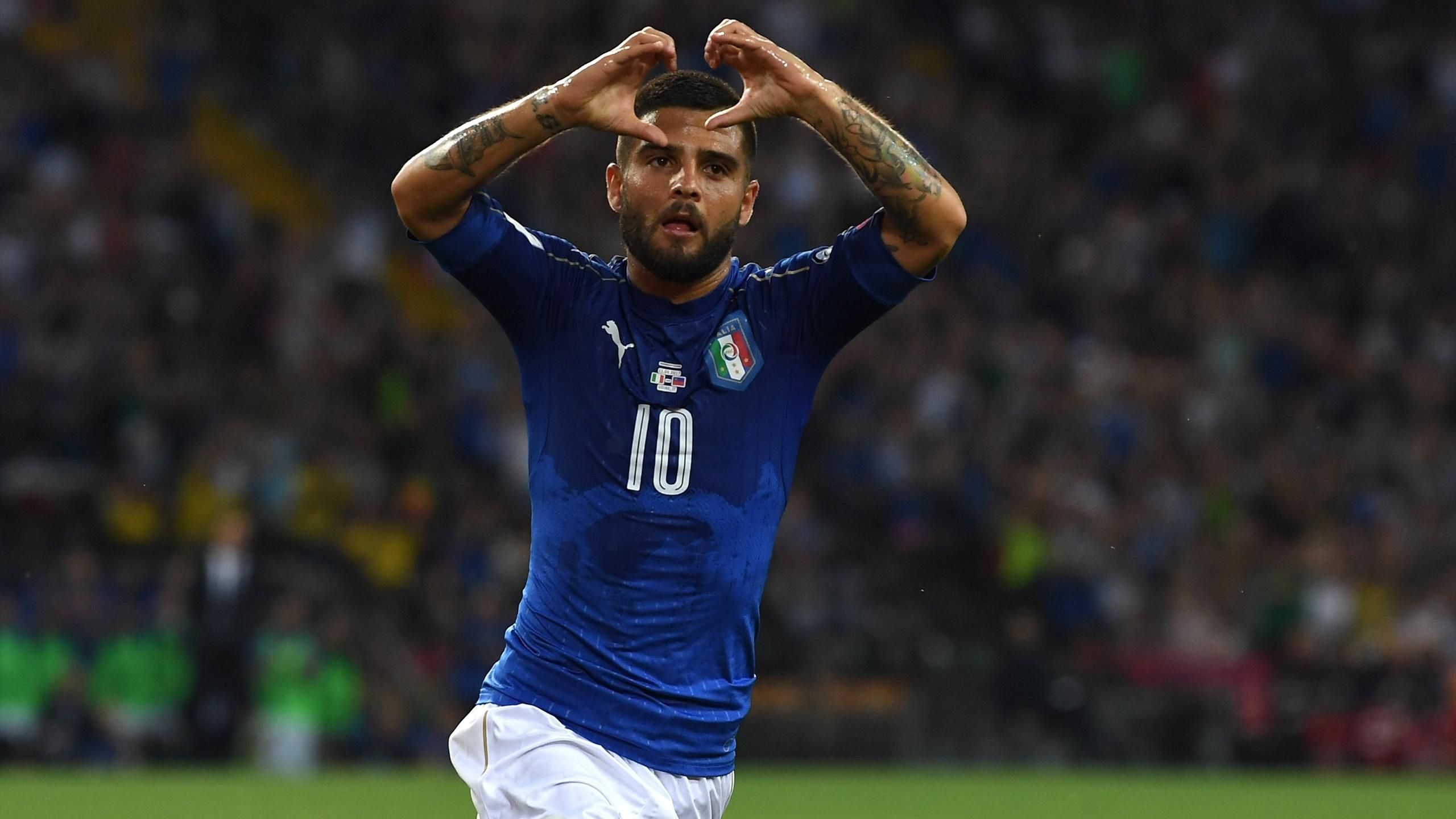 Insigne sẽ mặc áo số 10 của Italia