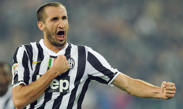 Chiellini có thể vắng mặt trong trận đấu với Barcelona