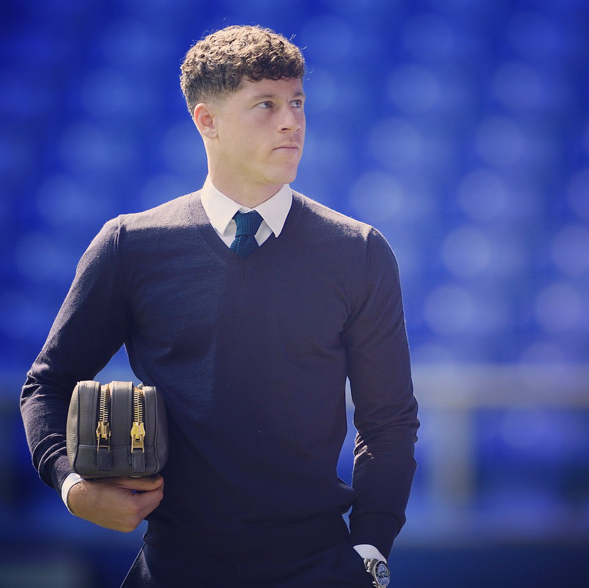 Ross Barkley phủ nhận chuyện "chơi xỏ" Chelsea, Everton
