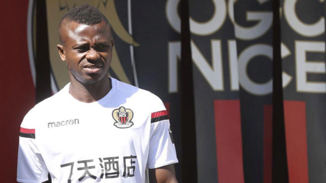 HÉ LỘ tình tiết Barcelona "lật kèo" Jean Seri