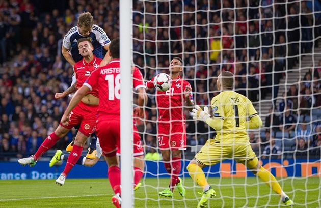 Scotland 2-0 Malta: Giấc mơ dần thành hình