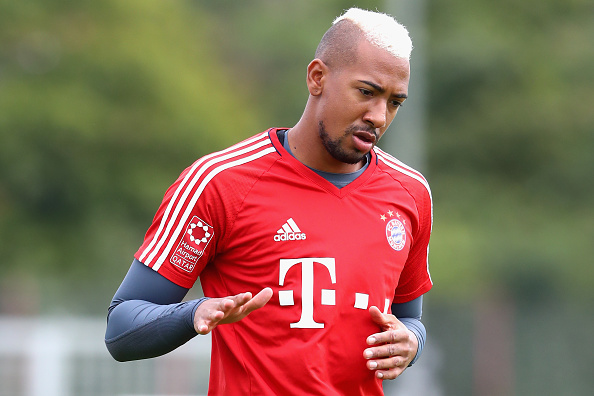 Viện binh khủng xuất hiện trên sân tập Bayern