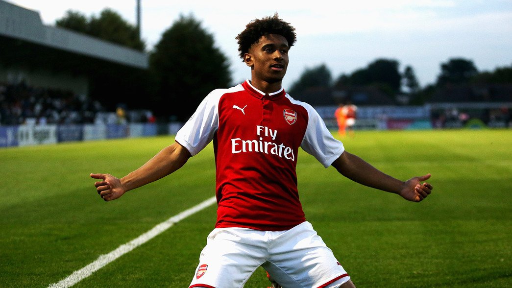 CHÍNH THỨC: Thần đồng Arsenal "mở hàng" giải thưởng mới Premier League