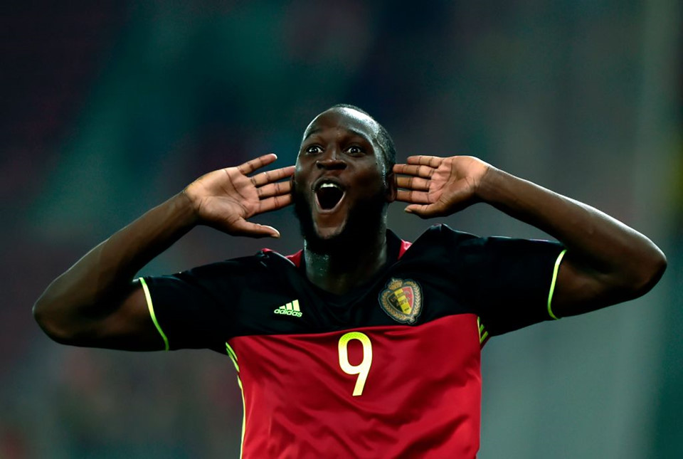 Những chân sút xuất sắc nhất VL World Cup: Lukaku chỉ kém 2 người