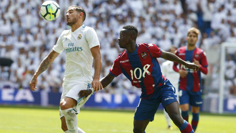 Hoà thất vọng, nguời Real "cầu viện" Ronaldo