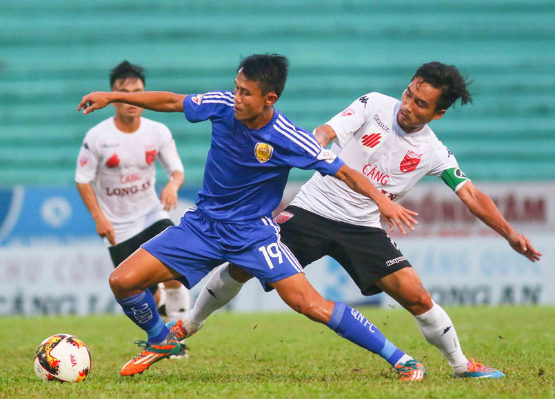 Long An 2-3 QNK Quảng Nam (Vòng 17 V-League 2017)