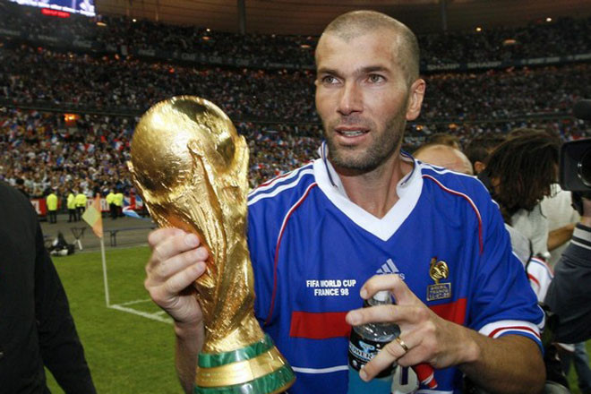 10 cầu thủ tranh Ballon d'Or 1998: Ronaldo, Owen 'chào thua' trước Zidane