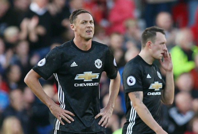 Ảnh bài viết Matic cảnh tỉnh đồng đội sau trận hòa Stoke