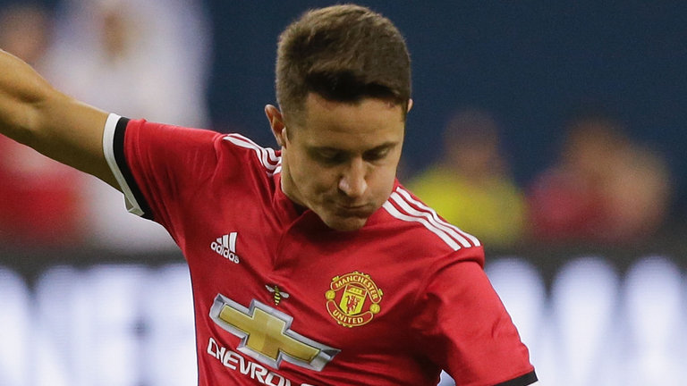 Ảnh bài viết Liên tục dự bị, Herrera vẫn khiến Mourinho ấm lòng