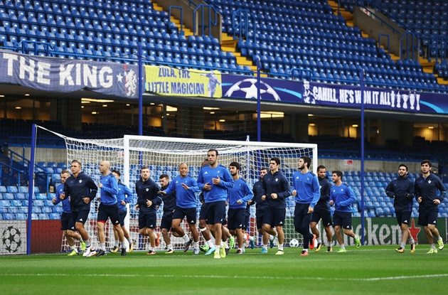 Ảnh bài viết Dàn sao Qarabag tập nhẹ trước thời khắc lịch sử 