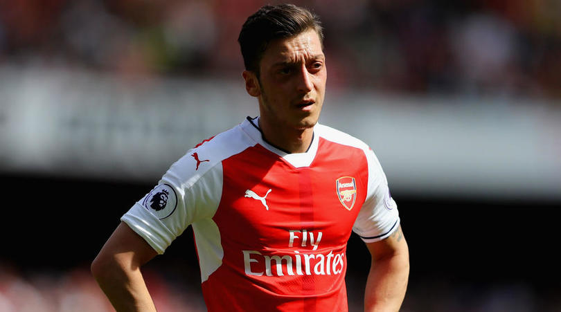 Khởi đầu Europa League, Arsenal cất một loạt trụ cột