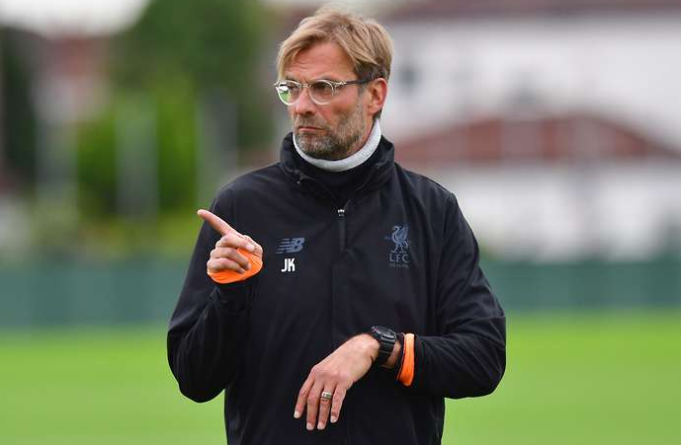Mở màn Champions League vắng Mohamed Salah, Jurgen Klopp dùng ai thay thế 