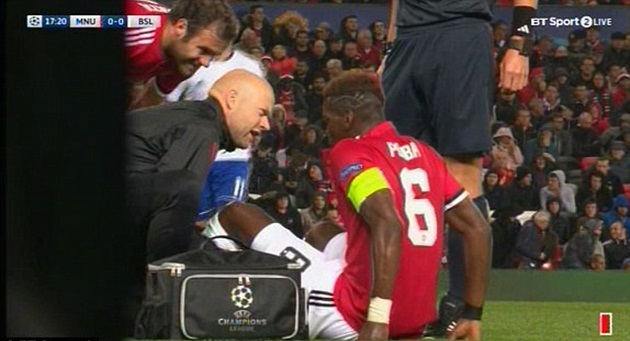 NÓNG: Pogba chấn thương, Man Utd nguy to